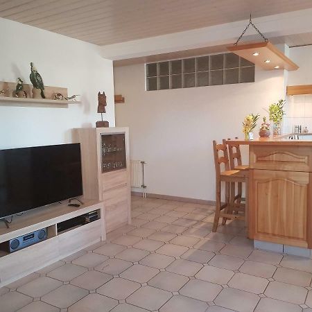 Apartement-Gîte rural à 3 km de Delémont Courcelon Bagian luar foto