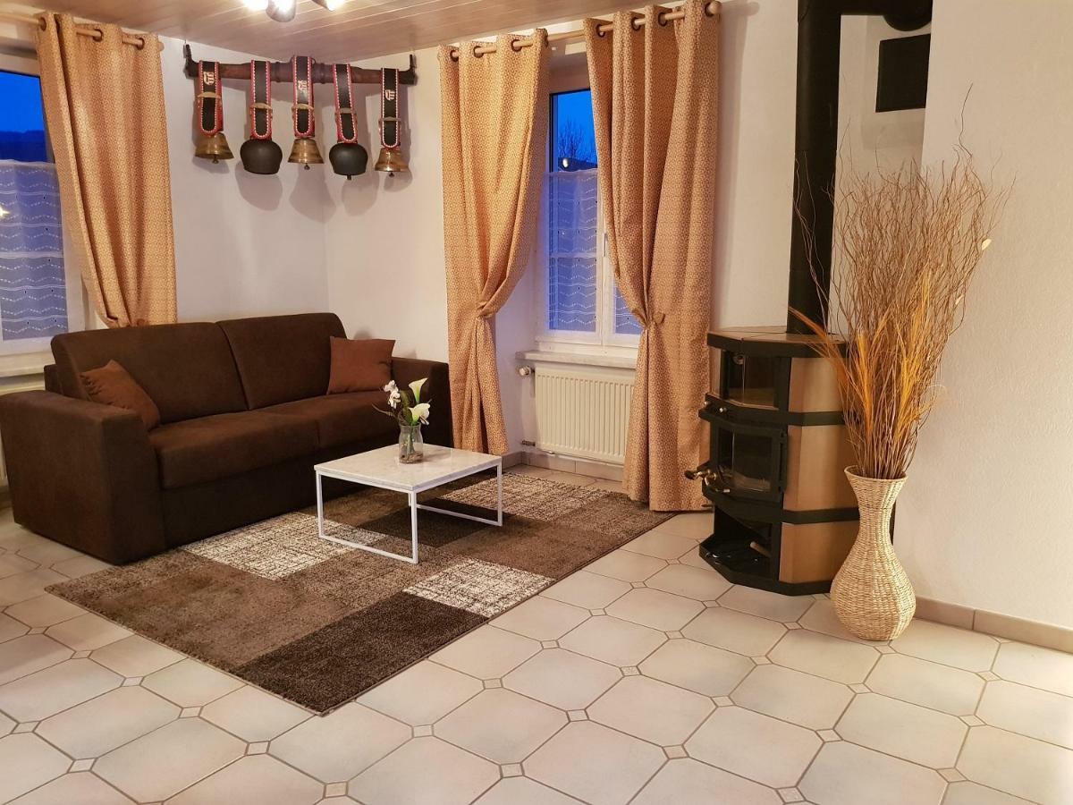 Apartement-Gîte rural à 3 km de Delémont Courcelon Bagian luar foto