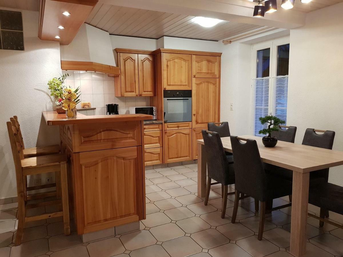 Apartement-Gîte rural à 3 km de Delémont Courcelon Bagian luar foto